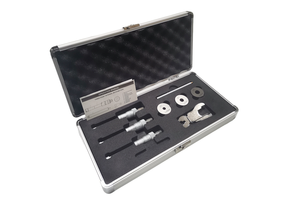 Three Point Internal Micrometer Set Includes Calibration Ring & Accessories